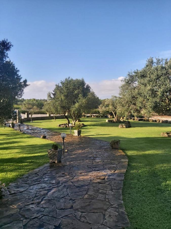 Villa Su Sattisceddu Uras Exterior foto